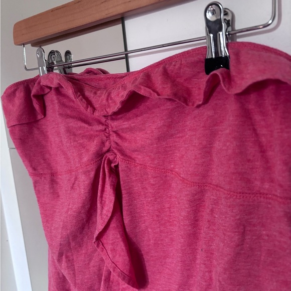 Garage Strapless Ruffle Tube Top - Picture 2 of 6